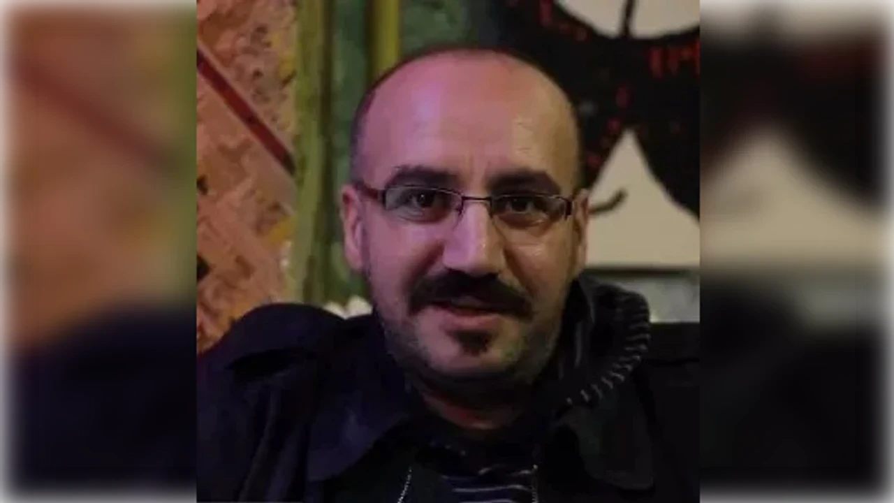 Aslan Özdemir: Mizah ve Edebiyat Dünyasının Kreatif İmzası