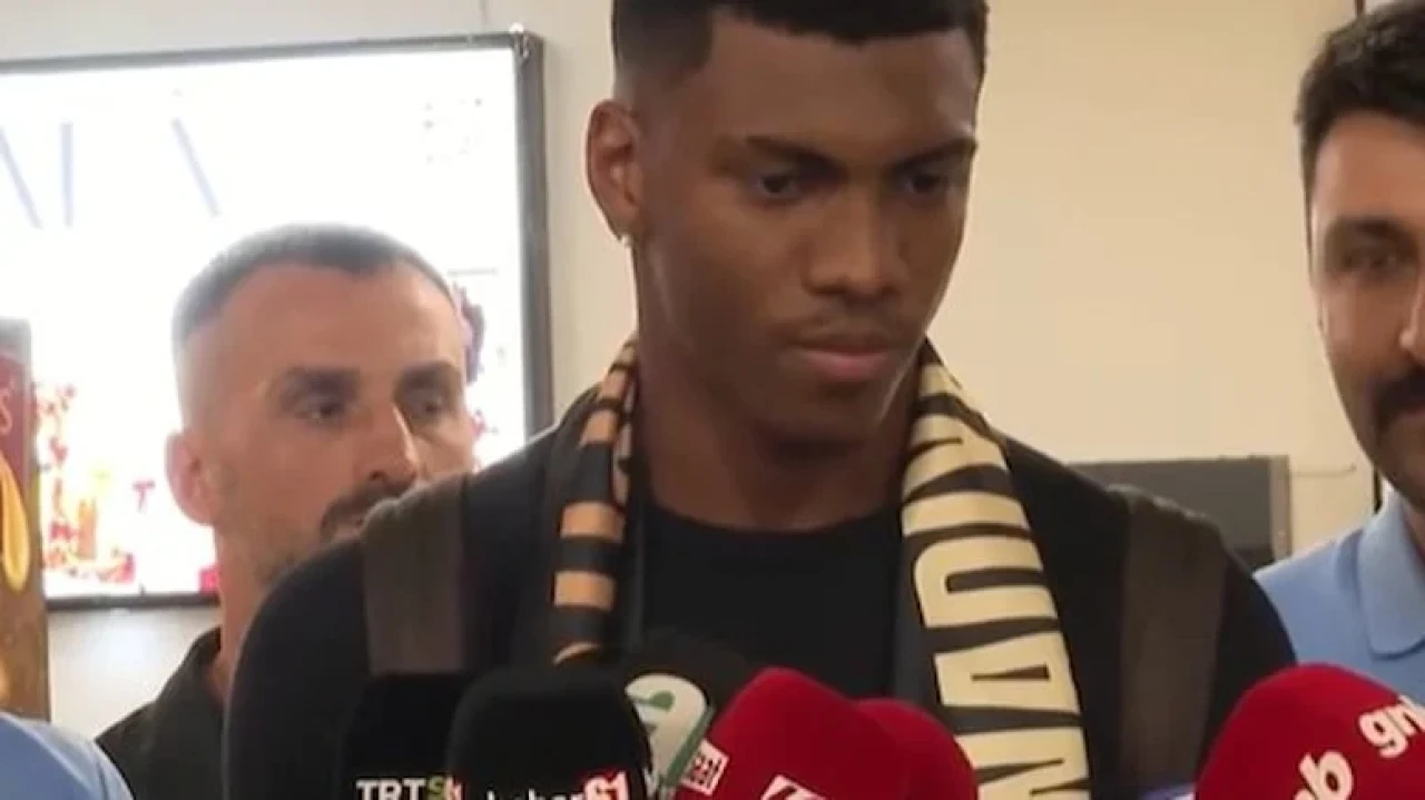 Trabzonspor'un yeni transferi Felipe Augusto, İstanbul yolculuğuna başladı!