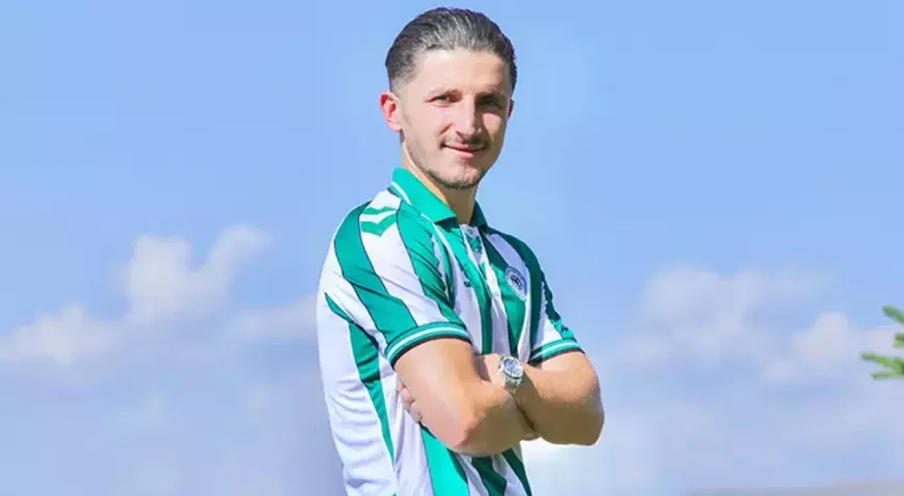 Konyaspor'dan Orta Sahaya Tecrübeli Takviye: Enis Bardhi Yeşil-Beyazlı!
