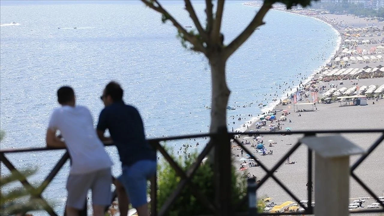 İstanbul'da sıcak hava tehlikesi, 34 derece uyarısı yapıldı!