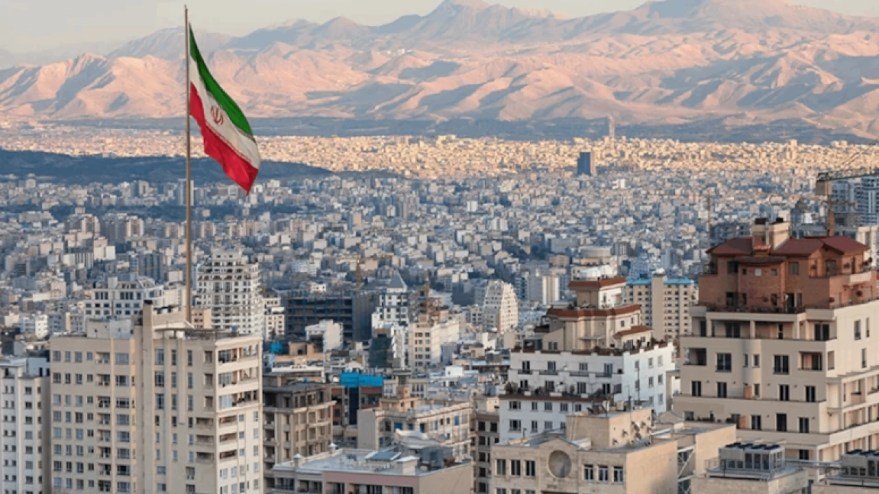 Reşt'te gaz sızıntısı nedeniyle patlama: 13 yaralı, can kaybı yok