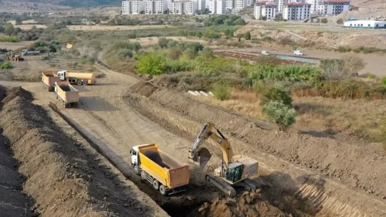Manisa'daki BYD Fabrikasının Gecikmesi, Haksız Rekabet İddialarını Gündeme Getirdi