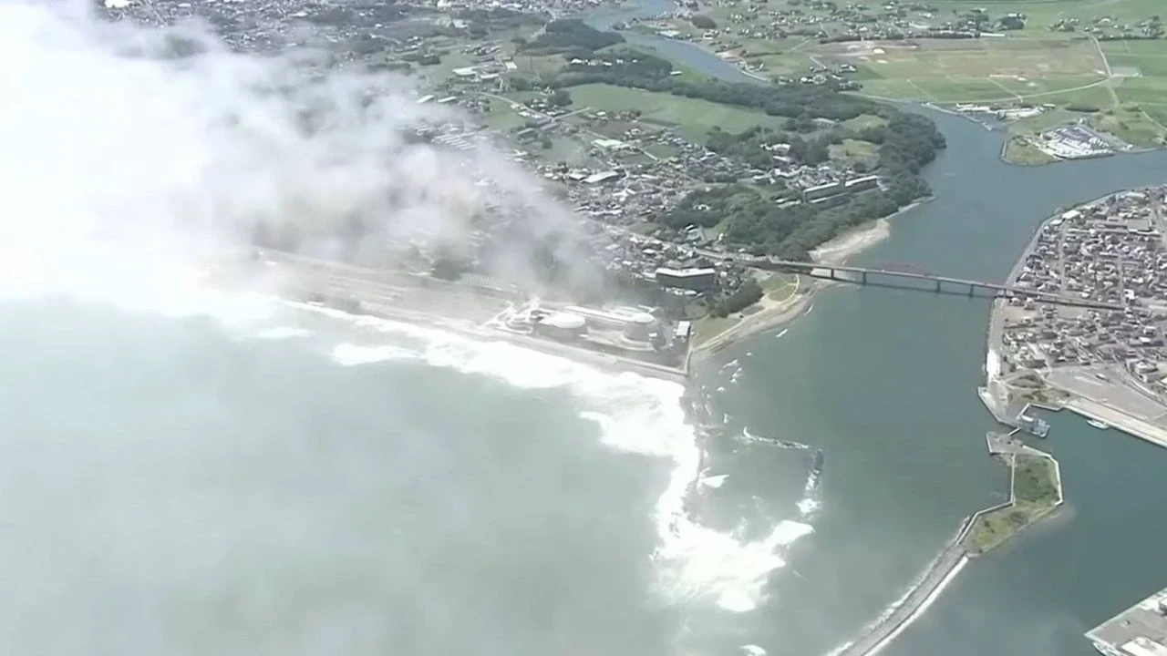 Kamçatka'da deprem sonrası Severo-Kurilsk'te acil durum ilan edildi, halk güvenli bölgelere tahliye edildi
