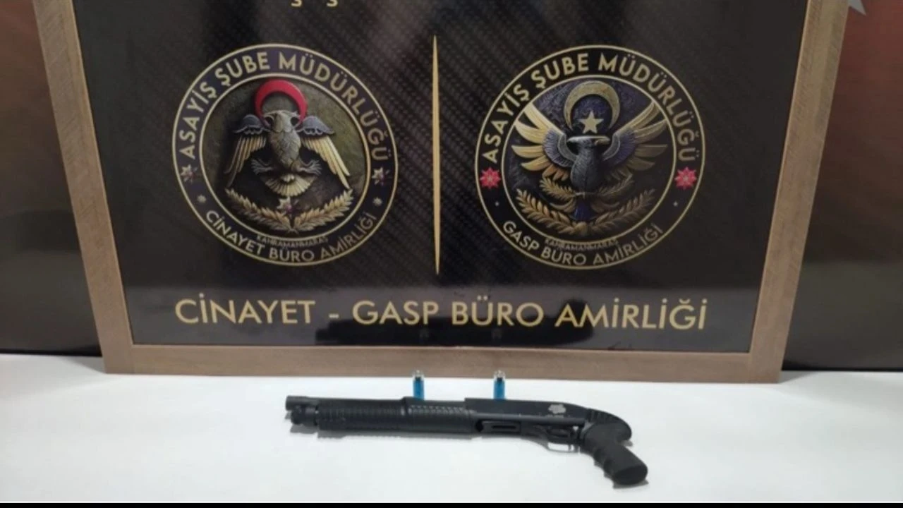 Kahramanmaraş'ta Suç Odaklarına Operasyon: 83 Gözaltı, Uyuşturucu ve Silah Ele Geçirildi