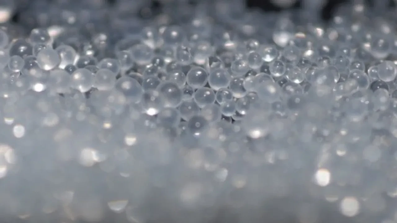 Düşük Fiyatlı Cam Kürecik İthalatında Gözetim Belgesi Zorunluluğu Getirildi