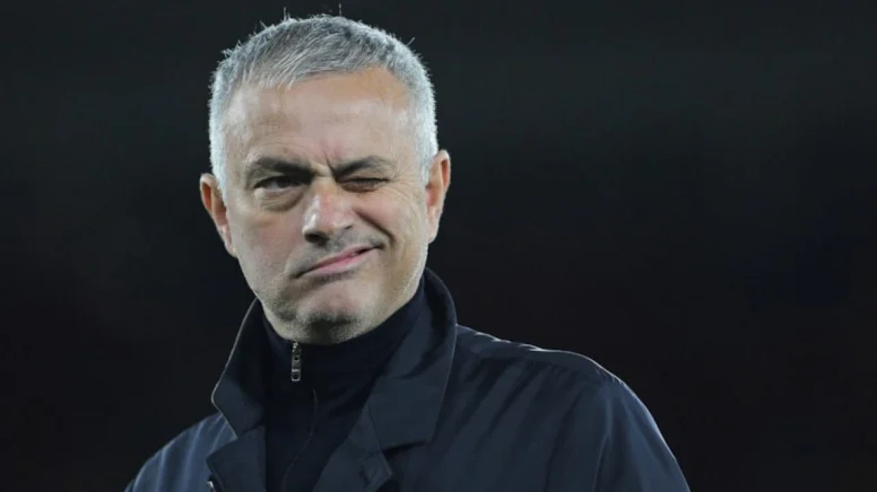 Mourinho: "Fenerbahçe'de ilk yıl keşif, algılarla yönetilen modern futbolumuzu sorguluyorum!"