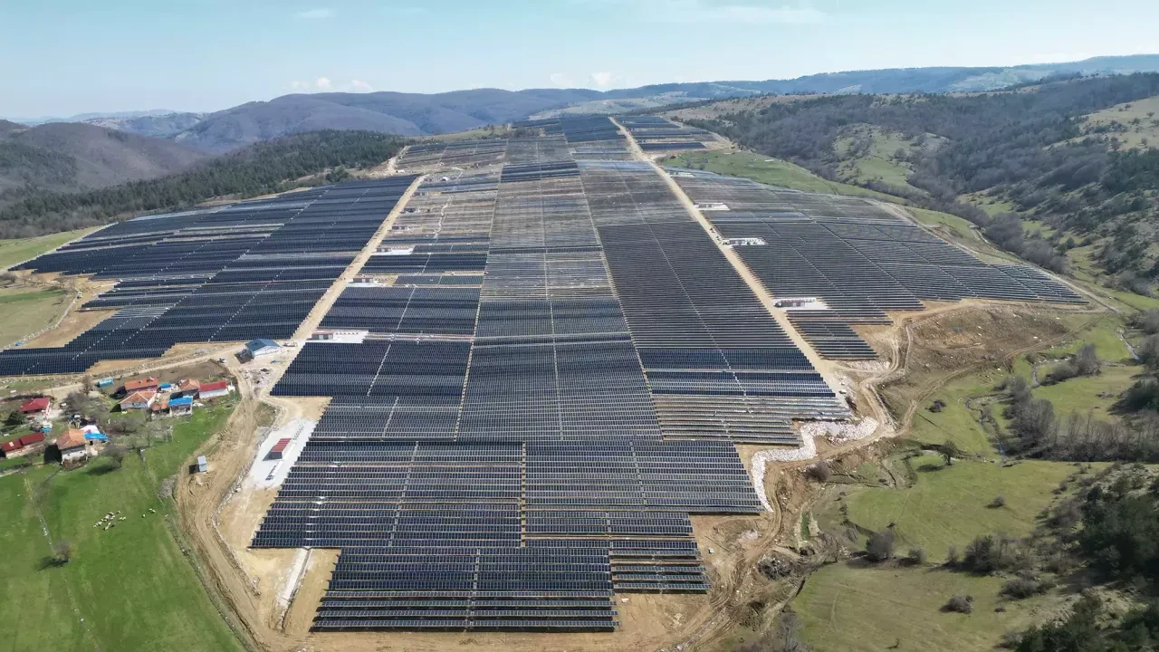 Bayındır'da Güneş Enerjisi Projesi İçin İhale Süreci Başladı