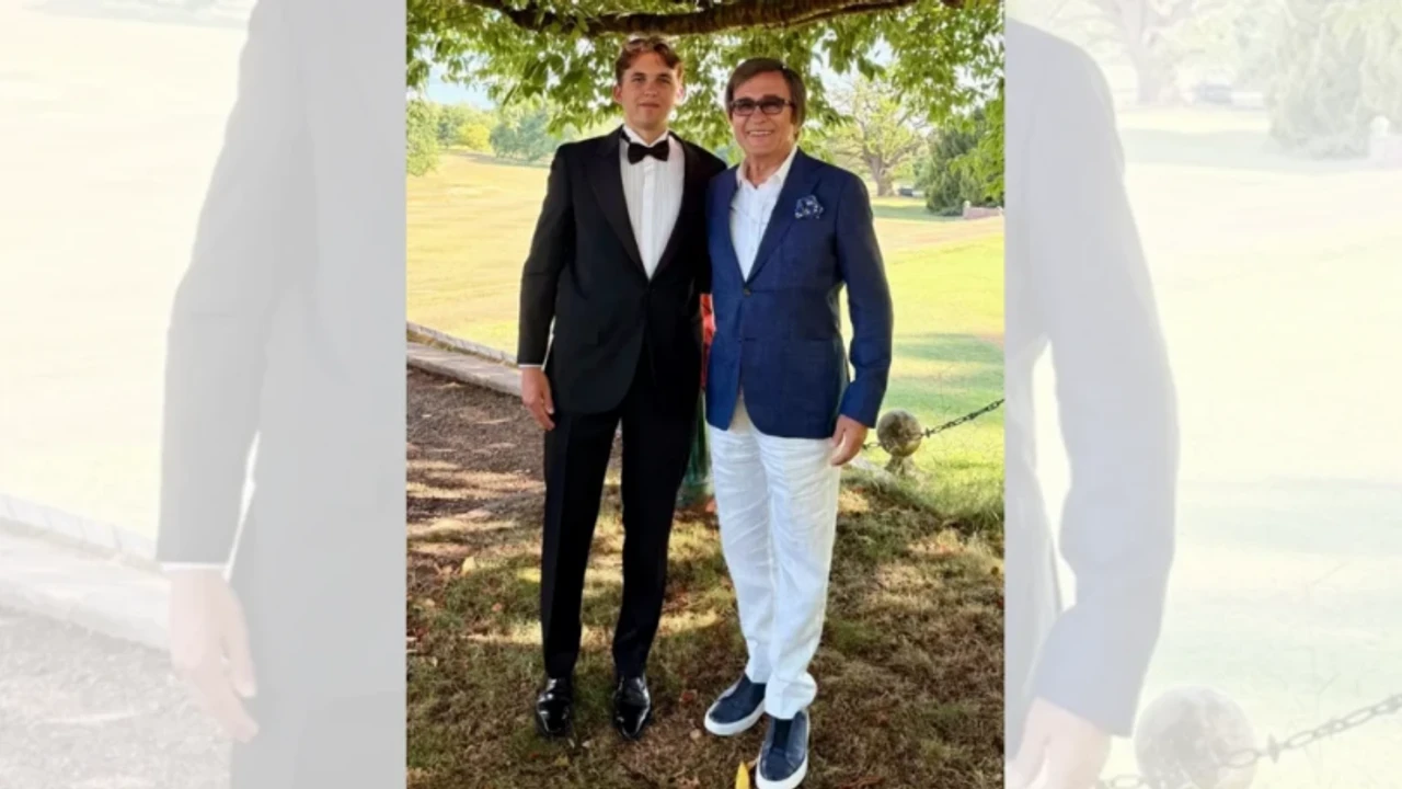 Erol Evgin'in torunu Erol Sheehan, İngiltere'de mezuniyetini kutladı ve sosyal medyada dikkat çekti.