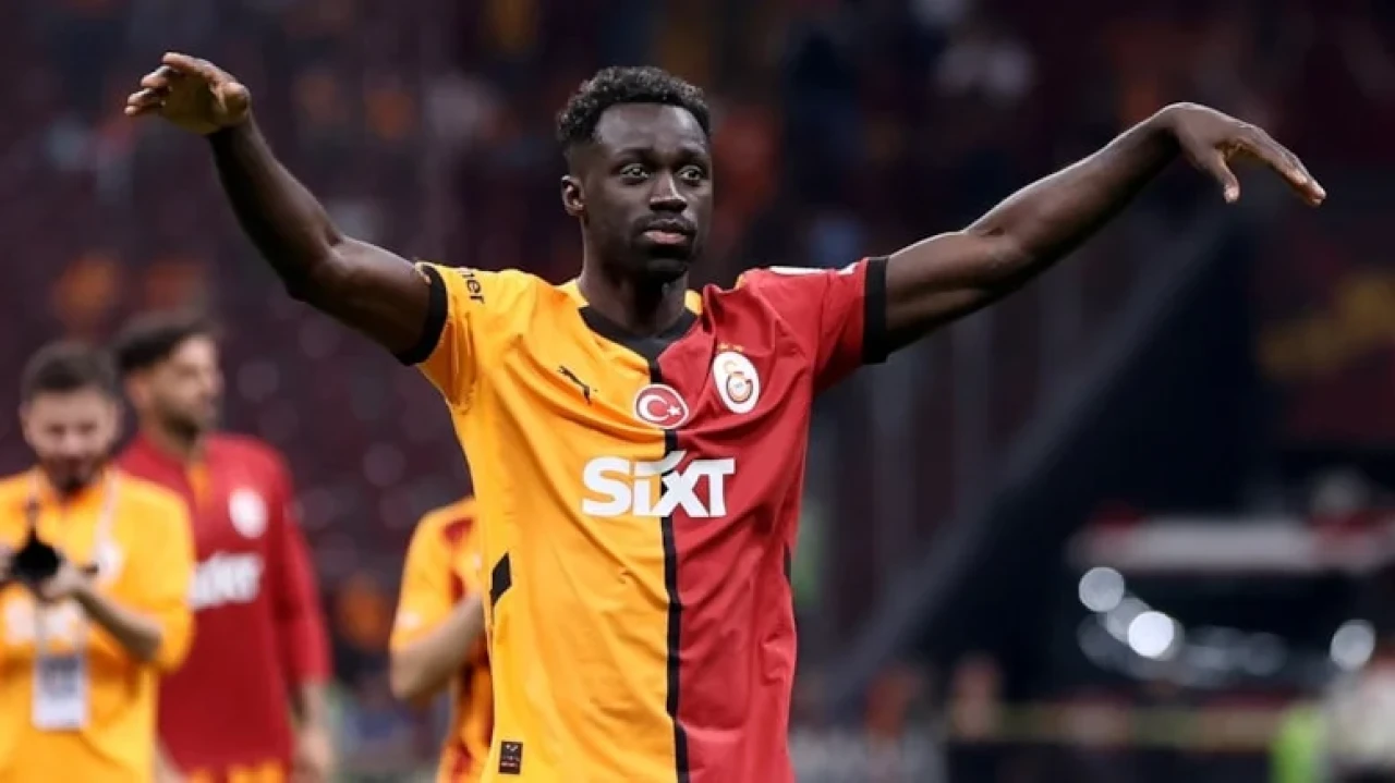 Como, Davinson Sanchez için Galatasaray'a rekor teklif sundu!
