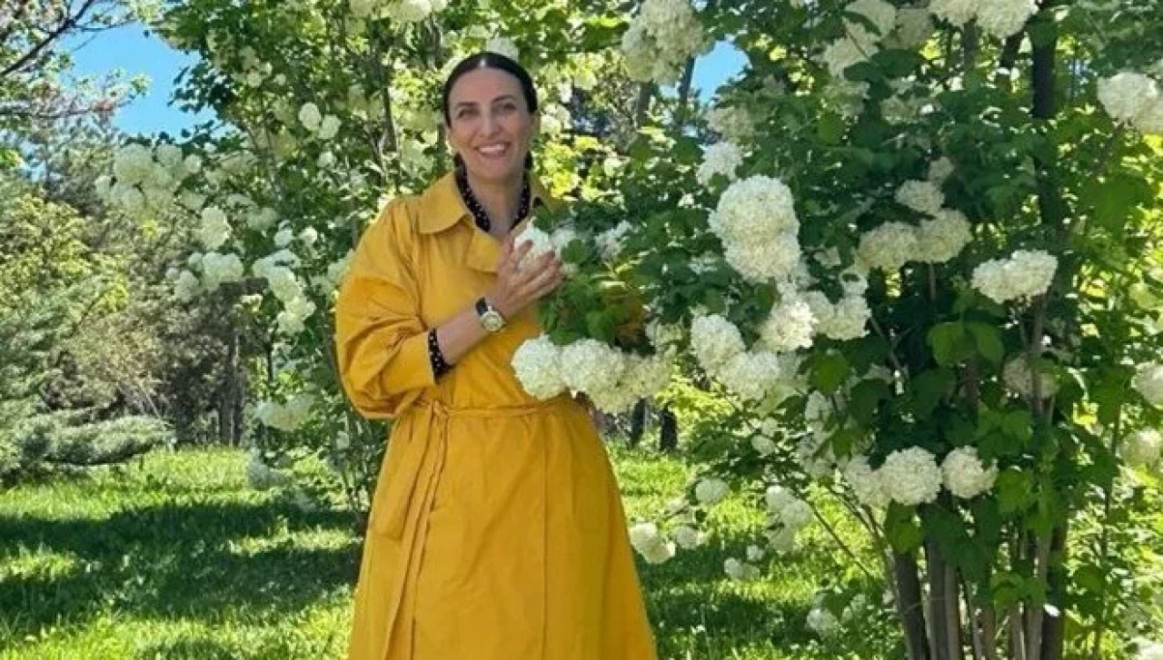 Evrim Rızvanoğlu: İş Dünyasından Siyasete Uzanan Başarı Hikayesi