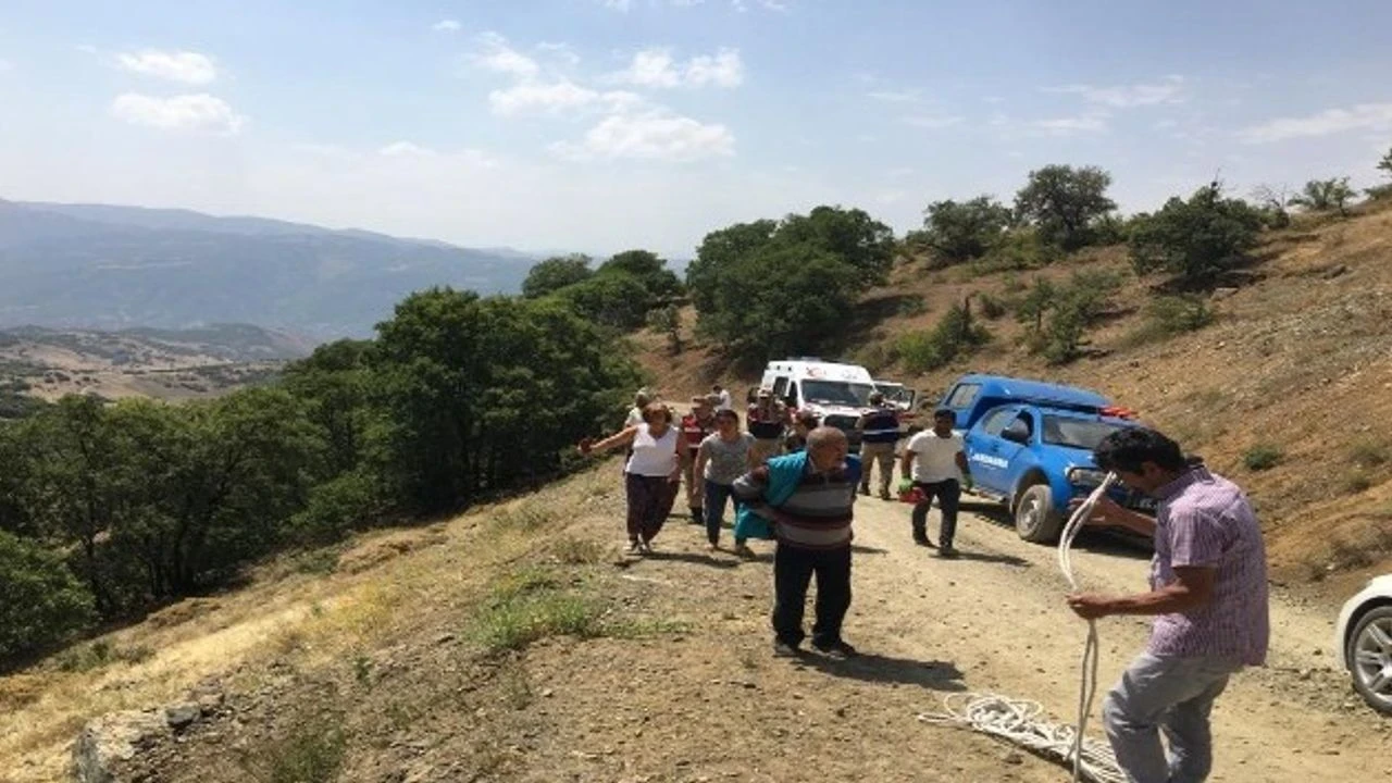 Muş'ta traktör uçuruma devrildi: 3 yaralı, biri ağır durumda