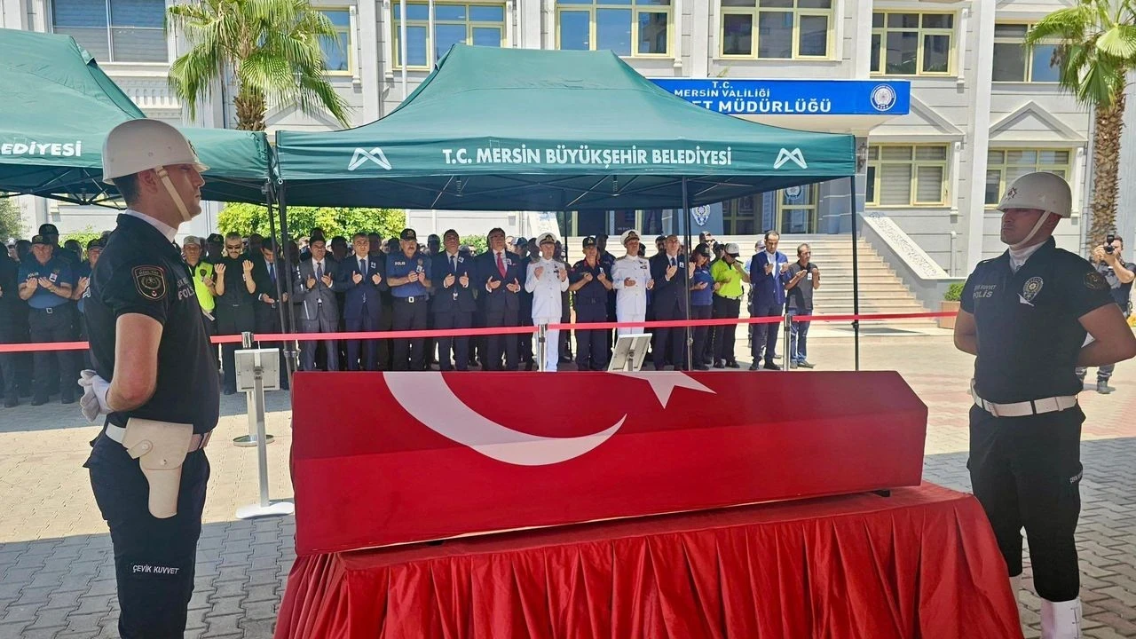 Polis Memuru Selçuk Peker, Görev Başında Geçirdiği Kalp Krizi Sonucu Şehit oldu