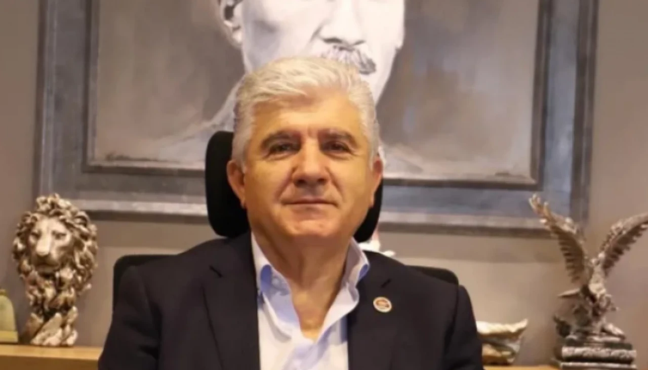 CHP'de Daralma Eleştirisi: Fahri Yıldırım Görevden Alındı, Mücadele Vurgusu Yaptı