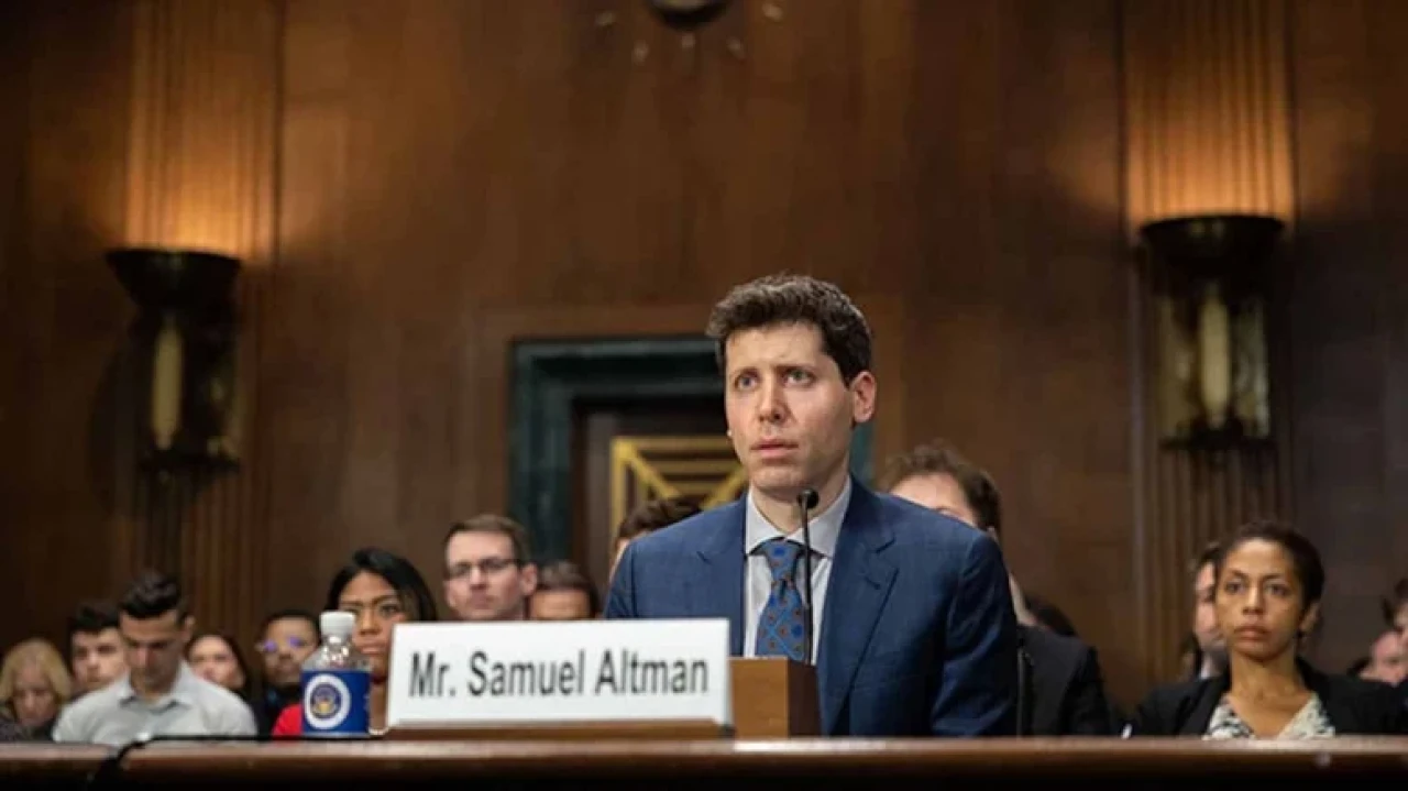 Sam Altman: Yeni yapay zeka modeli GPT-5, yönetim eksikliğiyle büyük endişe yaratıyor