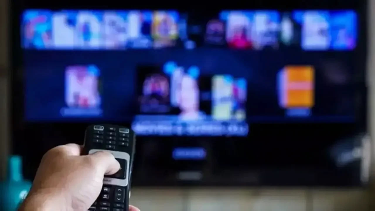 Uzak Şehir ve Kızılcık Şerbeti: Dizi Dünyasında Medya Zirvesi!