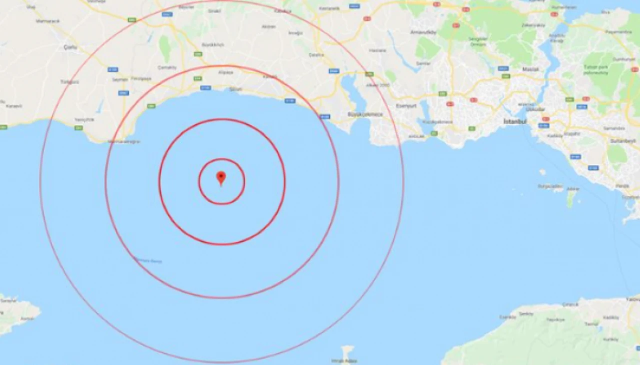 Marmara'da 3,9 büyüklüğünde deprem: İstanbul ve Bursa'da hissedildi
