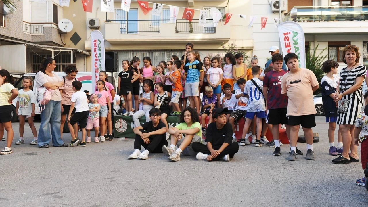 Mahalle Olimpiyatları, Karşıyaka'da Spor ve Kültürü Bir Araya Getiriyor