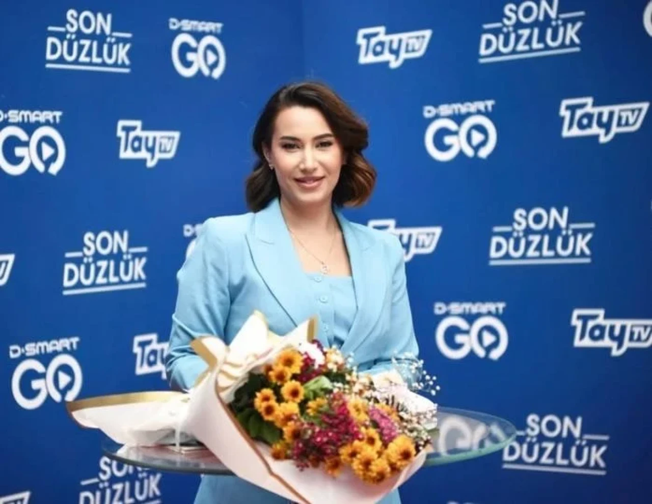 Türkiye'nin ilk kadın yarış spikeri Esen Gök, son yolculuğuna uğurlandı