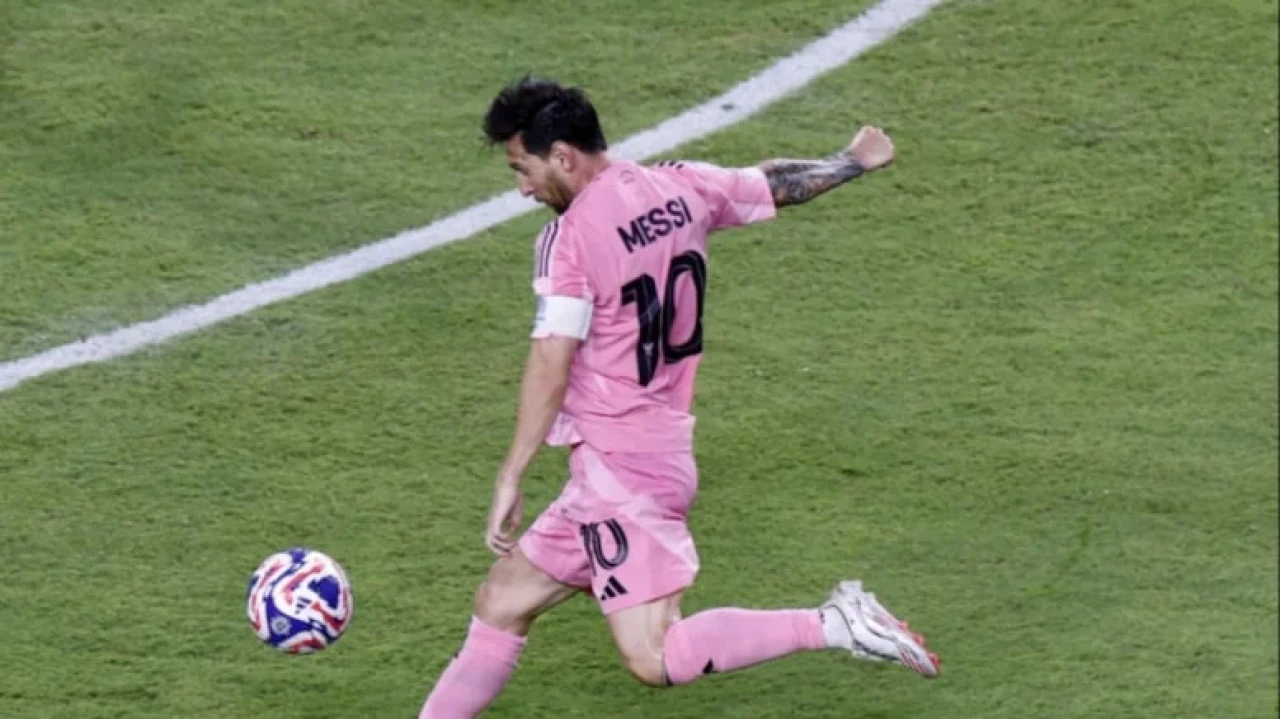 Messi, MLS’te iki golle rekorunu beş maça taşıdı, üst üste 69 serbest vuruş golü attı!