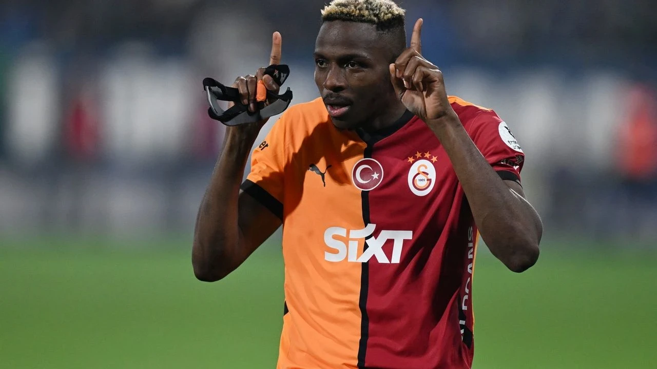 Galatasaray, Osimhen transferinde Napoli ile anlaştı, evraklar bekleniyor!