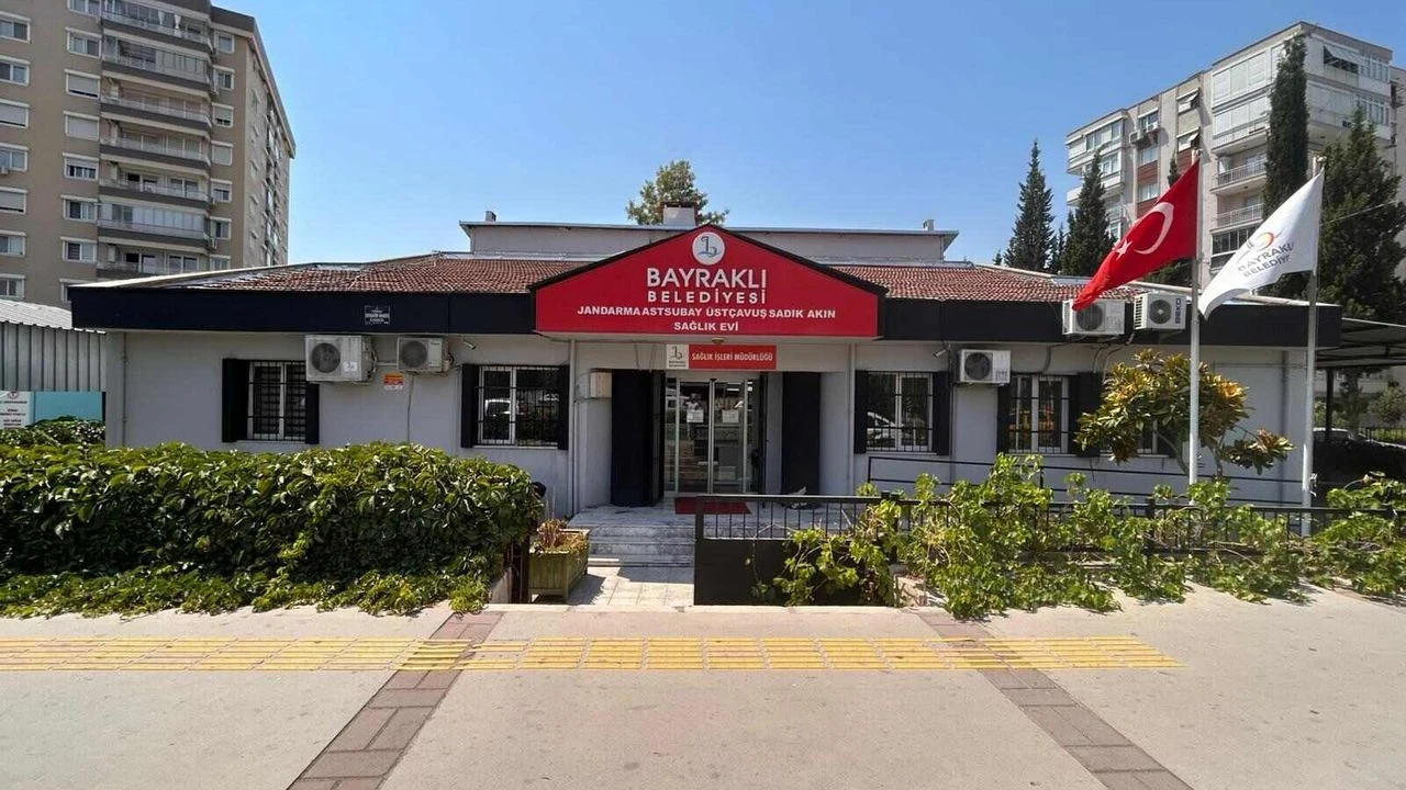 Bayraklı'da ücretsiz sağlık hizmetleriyle 27 bin vatandaşa ulaşan belediye, kolesterol kontrolü başlattı.