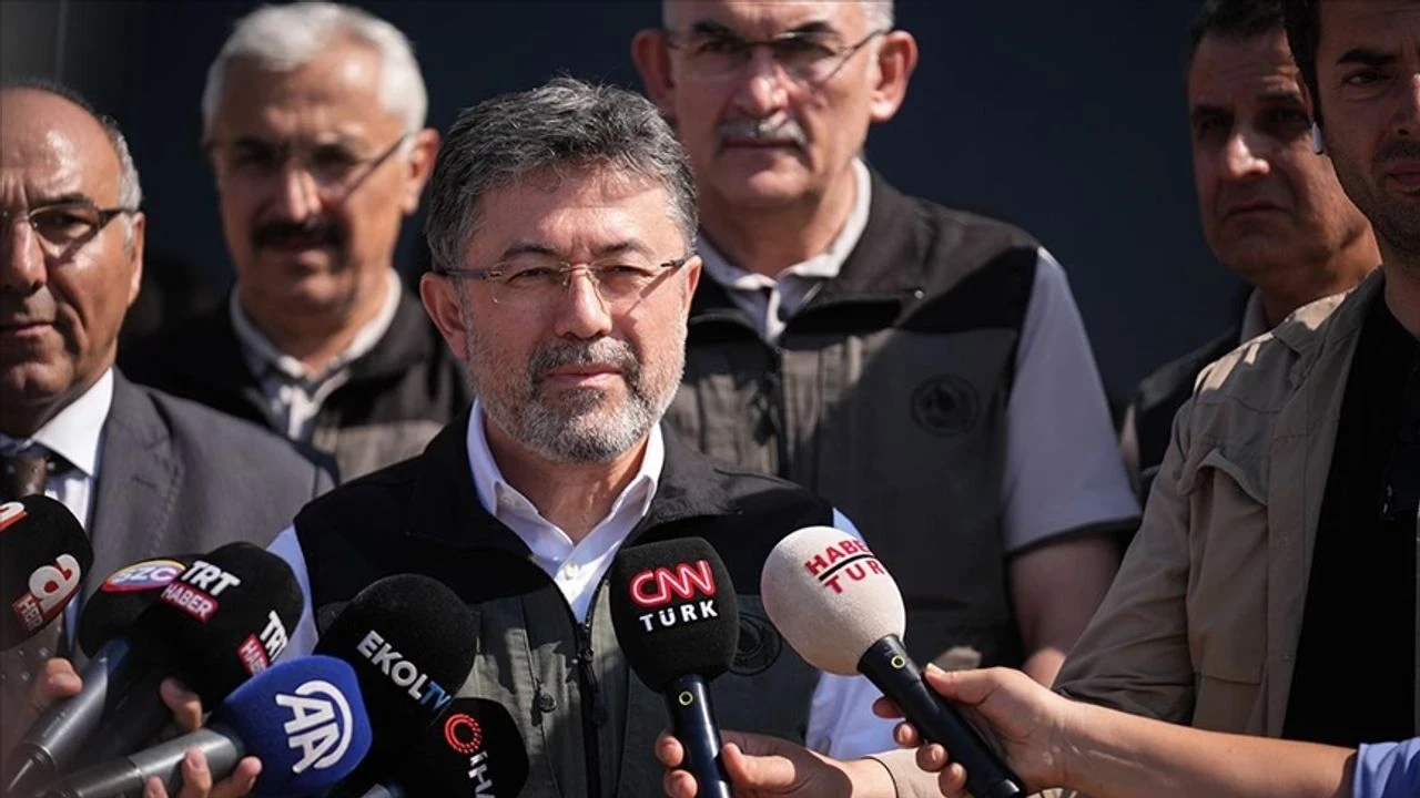 Bursa ve Kahramanmaraş'taki orman yangınları kontrol altına alındı, soğutma çalışmaları sürüyor