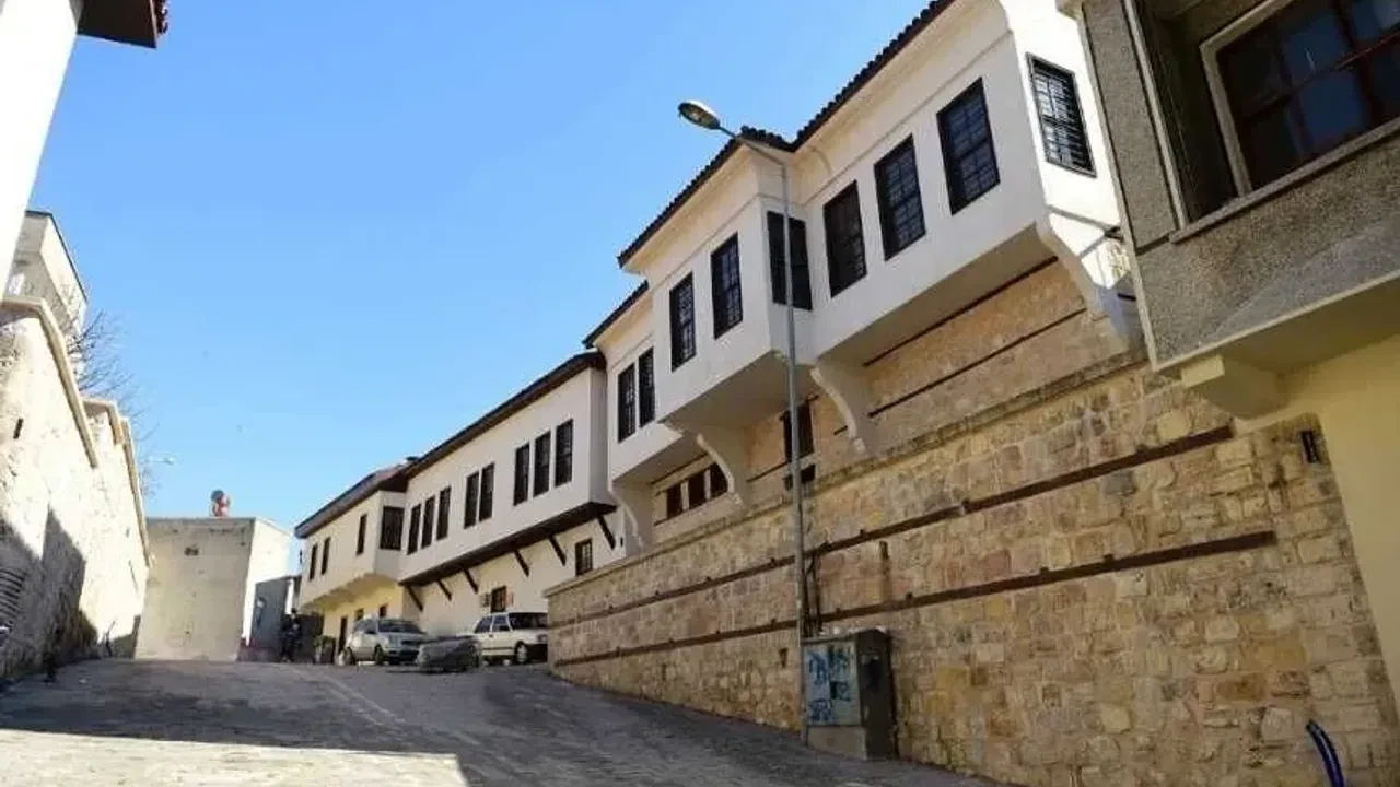 Ticaret Bakanlığı, boncuk atan oyuncak silahları toplatarak çocuk güvenliğini ön planda tutuyor