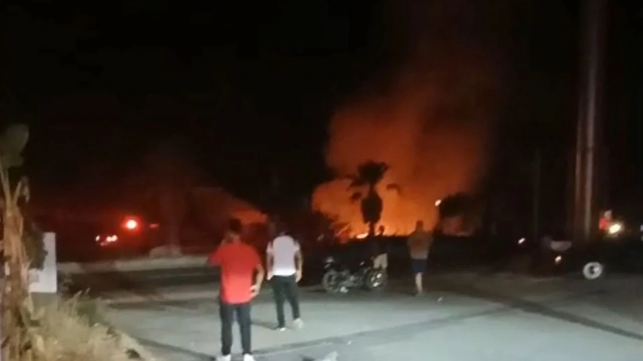 Gazipaşa'da Elektrik Trafo Patladı, Yangın Anında Kontrol Altına Alındı