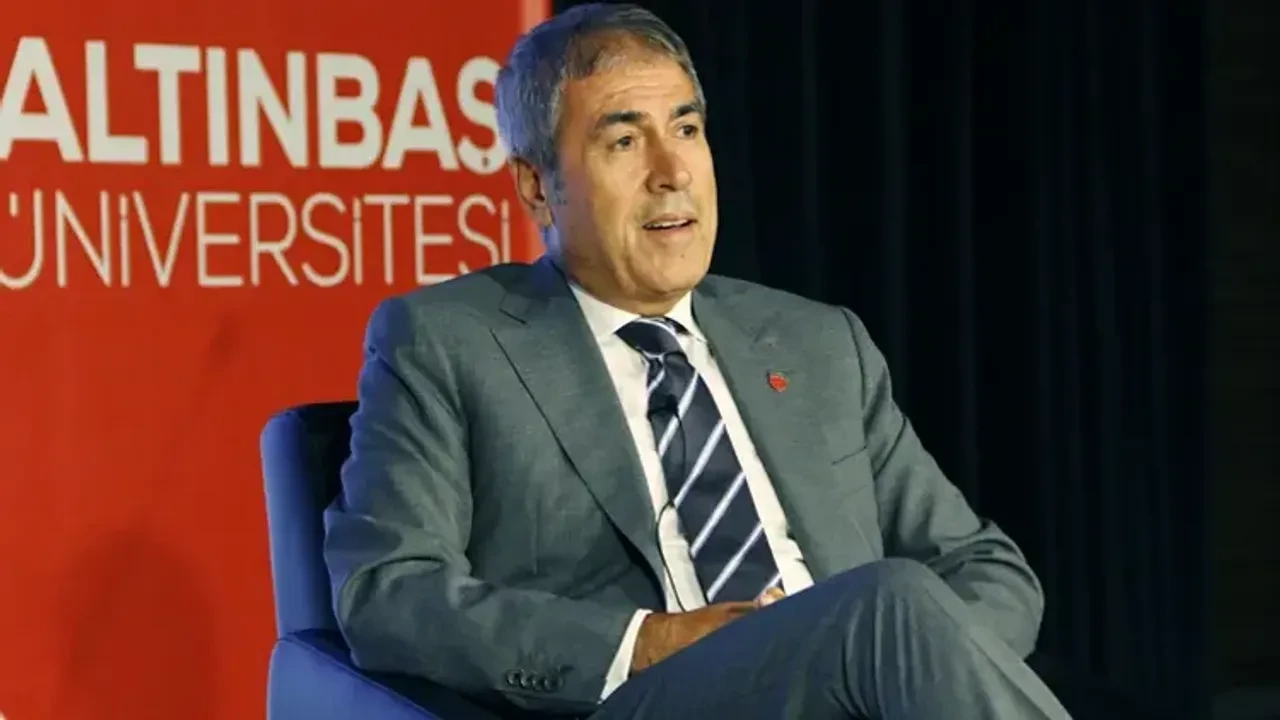 Ali Altınbaş, eğitim dünyasında derin bir iz bırakarak 69 yaşında hayatını kaybetti.