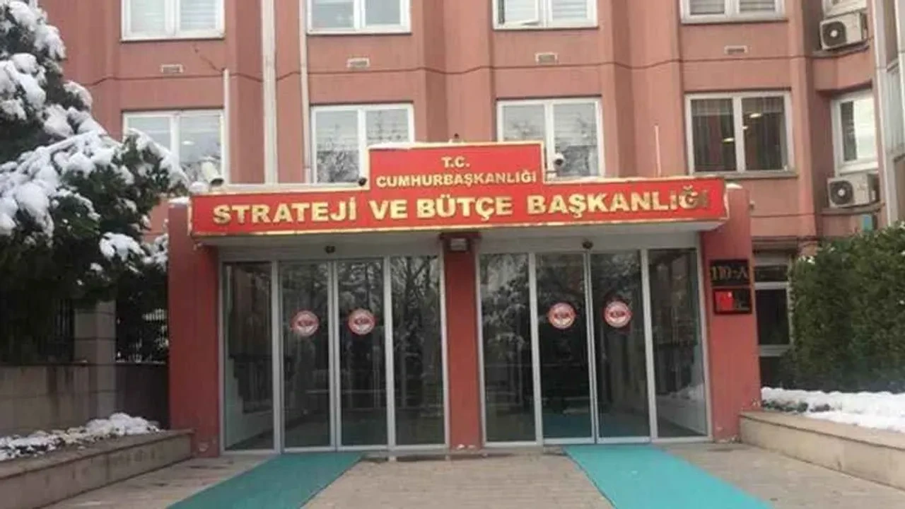 Cumhurbaşkanlığı Strateji ve Bütçe Başkanlığı 4 destek personeli alacak!