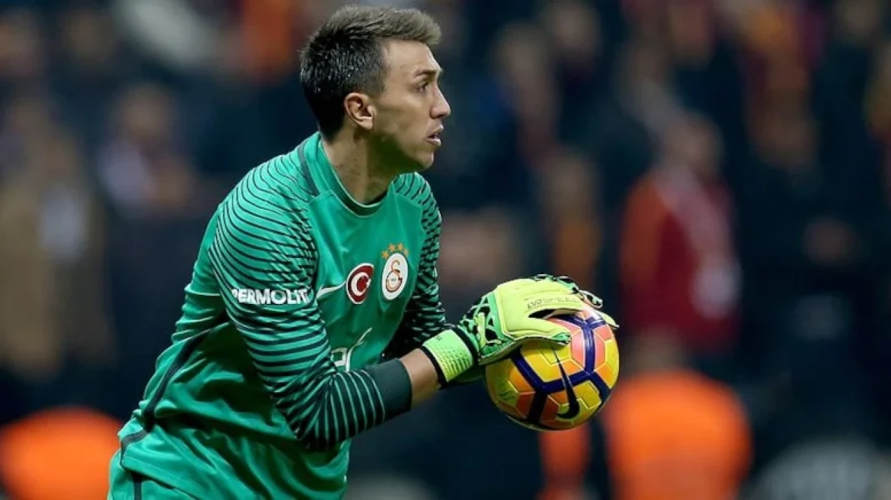 Muslera'nın ayrılığının ardından Galatasaray'da yeni kaptan Icardi oldu