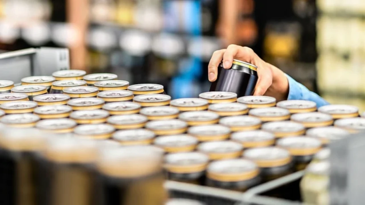 FDA, Celcius enerji içeceklerini alkol karışımı nedeniyle geri çağırdı