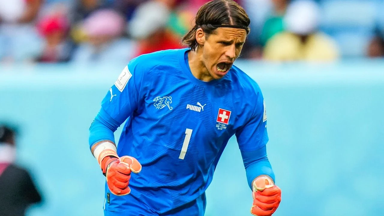 Galatasaray, Muslera sonrası kaleci arayışında: Yann Sommer gündemde!