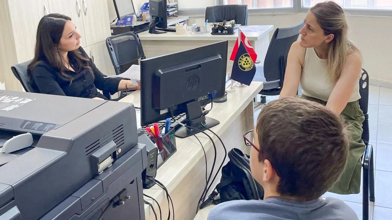 Buca Belediyesi, LGS tercihlerinde öğrencilere ücretsiz danışmanlık hizmeti sunuyor