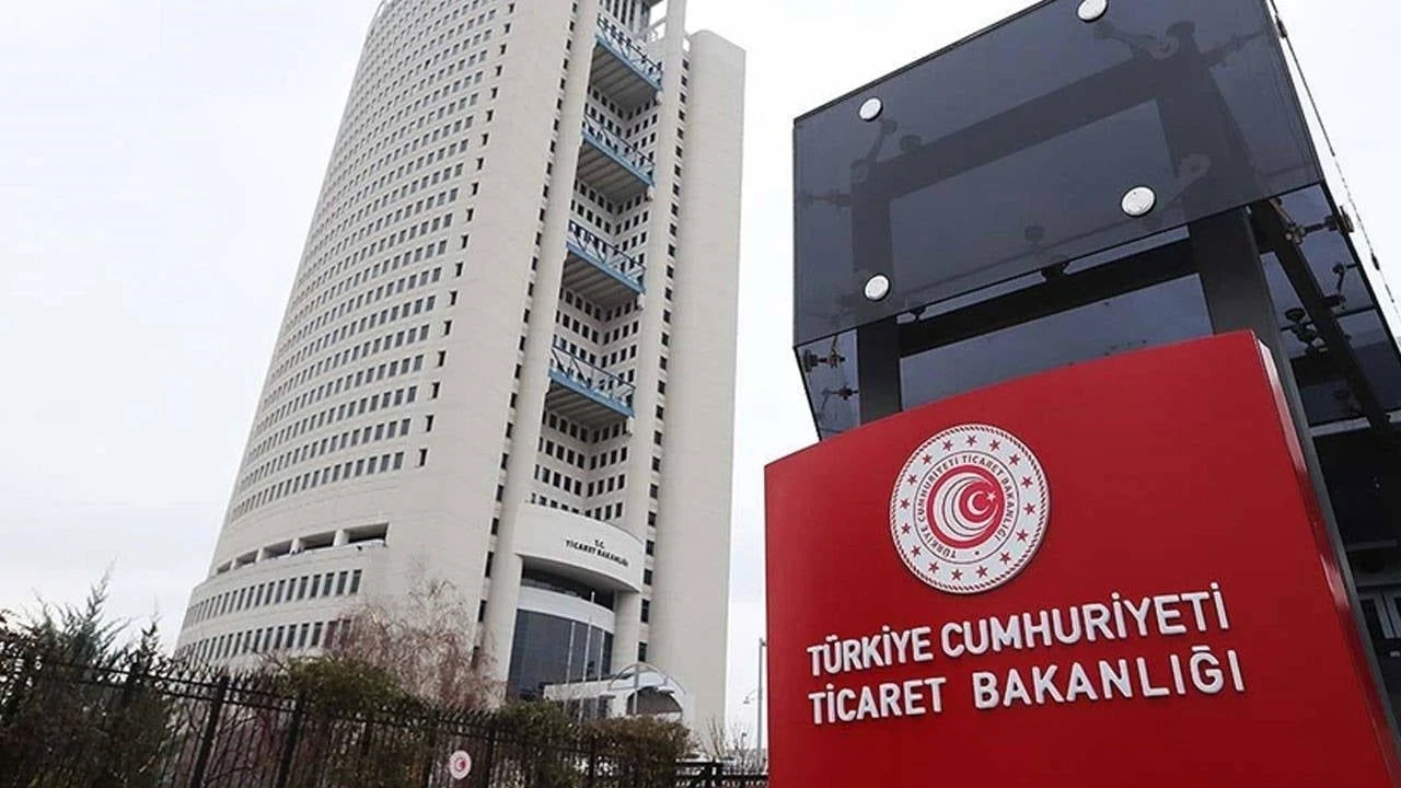 Ticaret Bakanlığı üç gözetim şirketinin faaliyetlerini durdurdu, denetimler sıkılaştırılıyor
