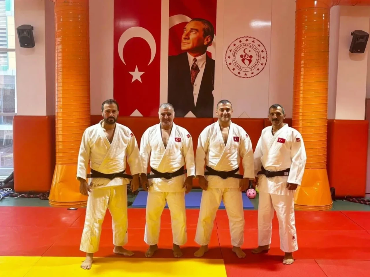 Rize'de Siyah Kuşak Judo Sınavları Gerçekleştirildi: 1., 2. ve 3. Dan Unvanları Sahiplerini Buldu