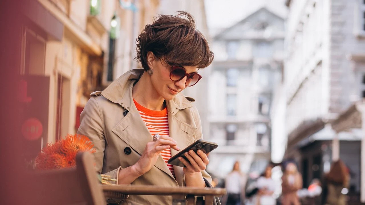 Uzmanlardan uyarı: İnternetten sağlık bilgileri yerine doktor muayenesi şart!