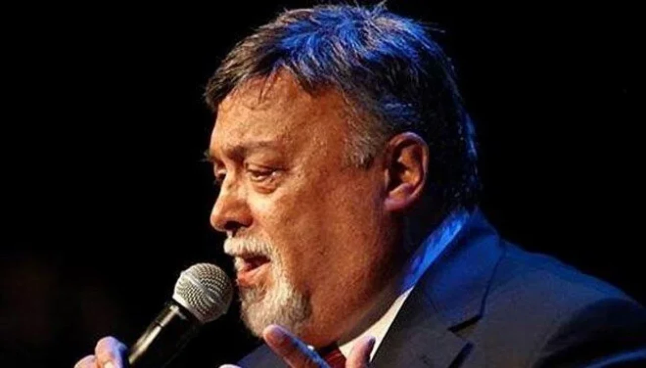 Türk Pop-Rock'un Öncüsü Selçuk Alagöz: Müzik ve Topluma Katkılarıyla Unutulmaz Bir İsim