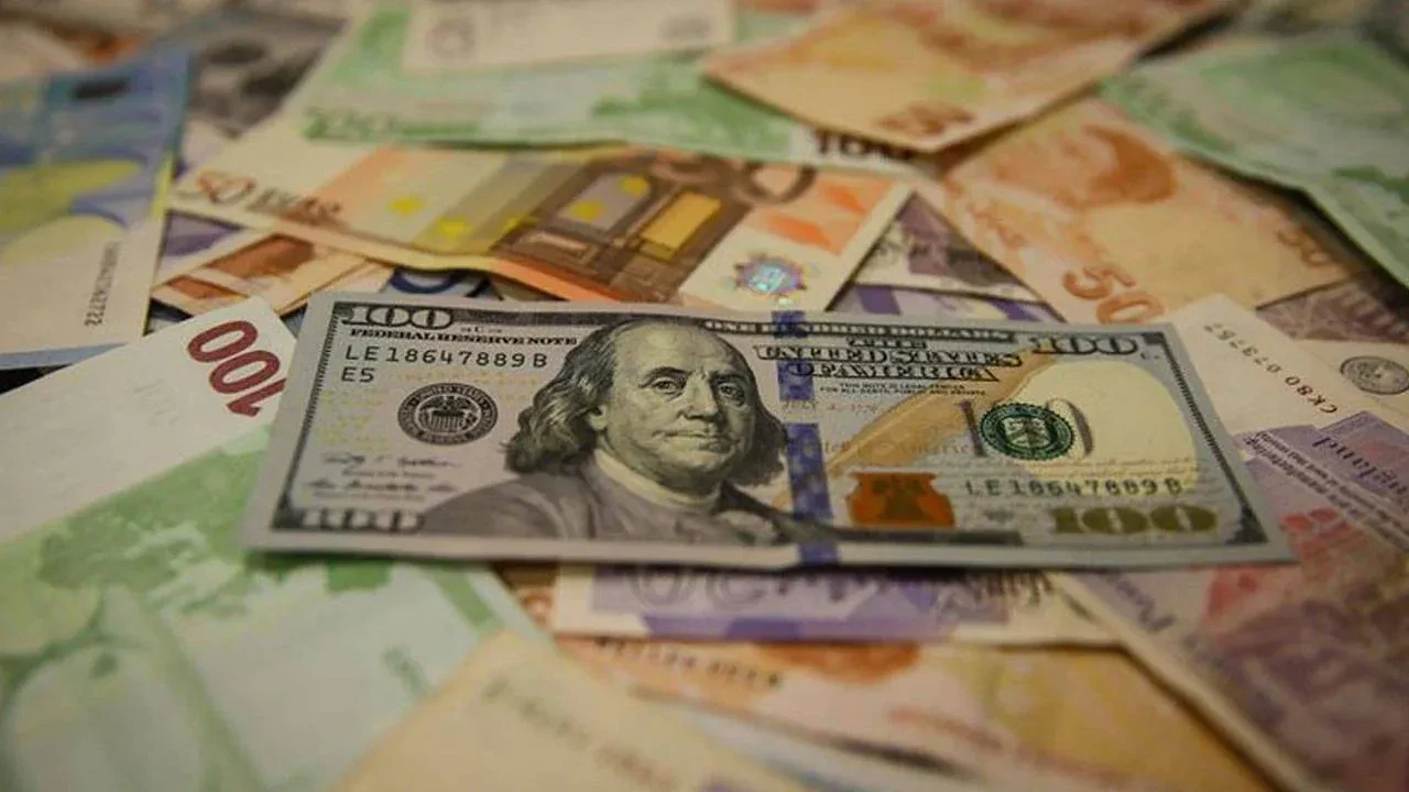 Döviz Kurları Fed'in Faiz Kararı Sonrası Yükselişe Geçti: Dolar 40,68 TL'yi Aştı