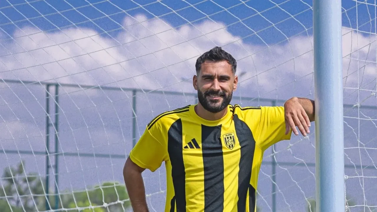 Aliağa'ya transfer olan yıldız futbolcu başarı hedeflerini açıkladı