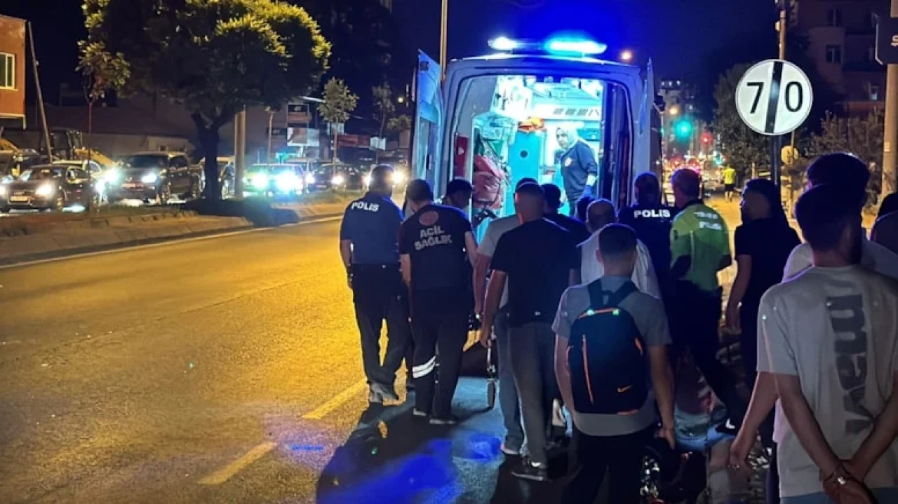Kayseri'de ehliyetsiz sürücü direğe çarptı, yaralı hastaneye kaldırıldı