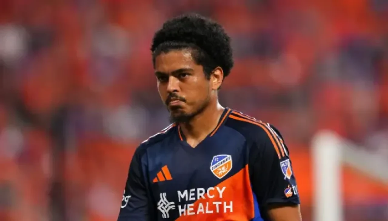 Fenerbahçe, Evander için transfer görüşmelerine başlıyor!