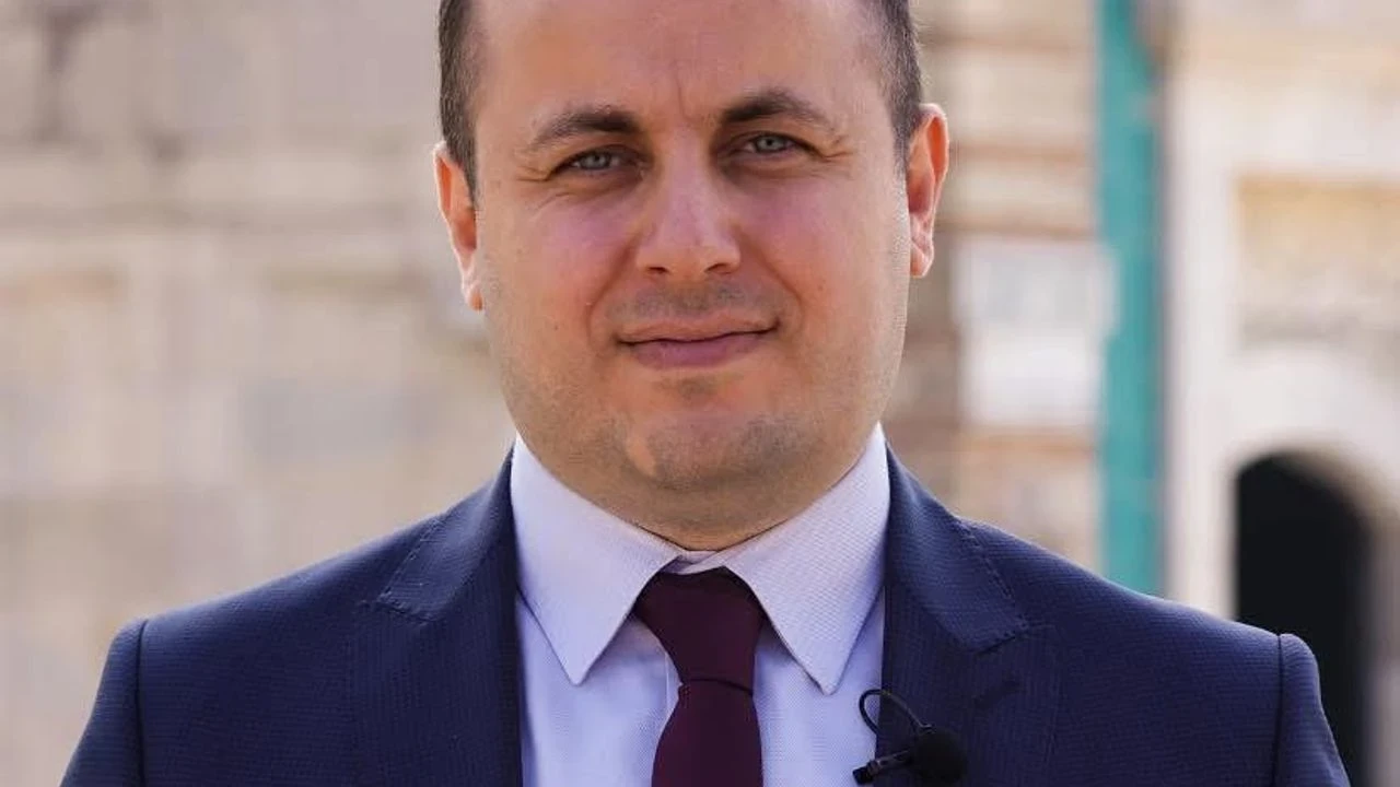Buca'da Belediye Başkanı'na sert eleştiriler: "Hayal dünyasından çıkın, sorunlarla yüzleşin"