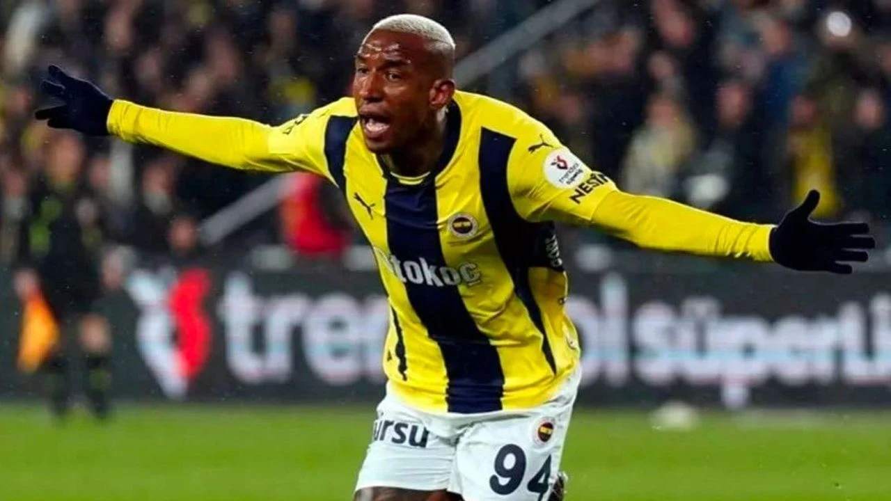 Fenerbahçe'de Talisca'nın Feyenoord maçları öncesi kadroda yer almaması şaşırttı