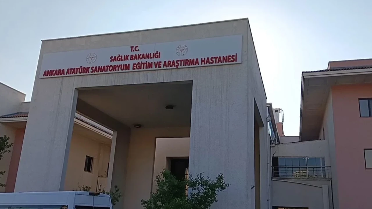 Keçiören'de Hastanede Elektrik Panosu Yangını, Hastalar Tahliye Edildi