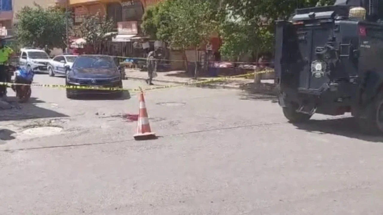 Viranşehir'de amca çocukları arasındaki alacak tartışması silahlı kavgaya dönüştü: 1 ölü, 3 yaralı