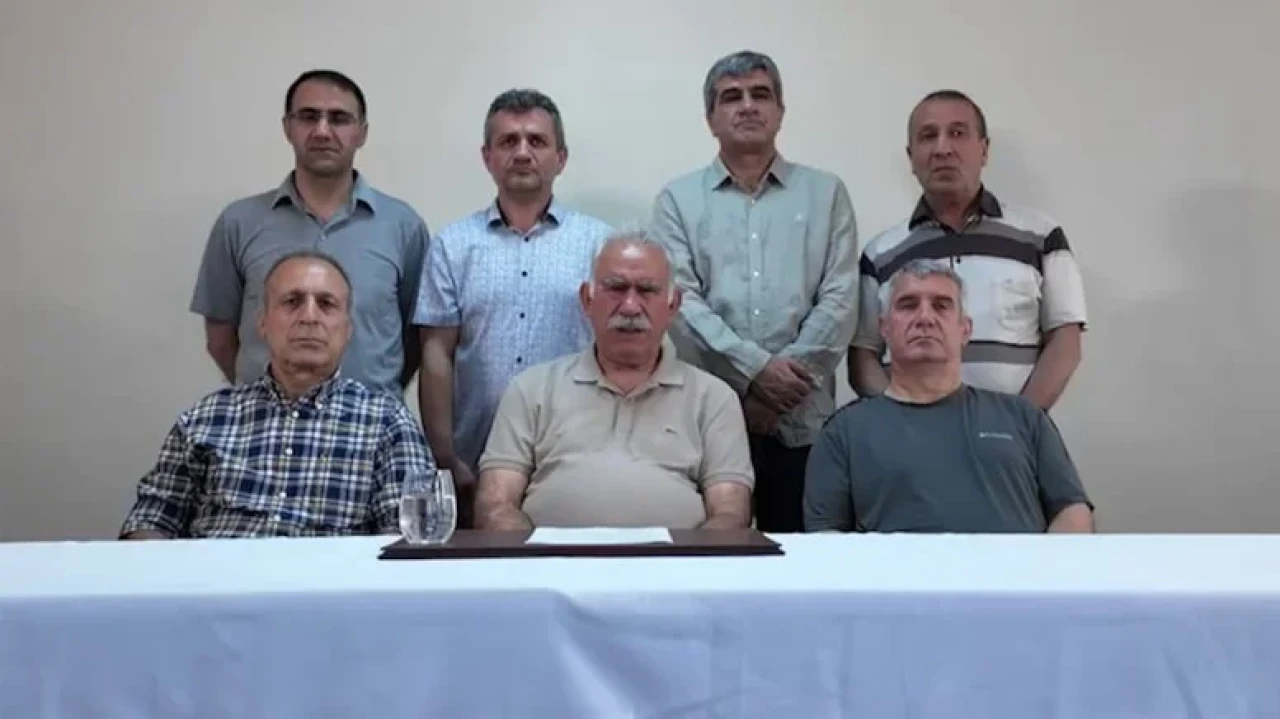 Öcalan, TİP liderine yeni parti önerdi: Demokratik Cumhuriyet Partisi kuruluyor!