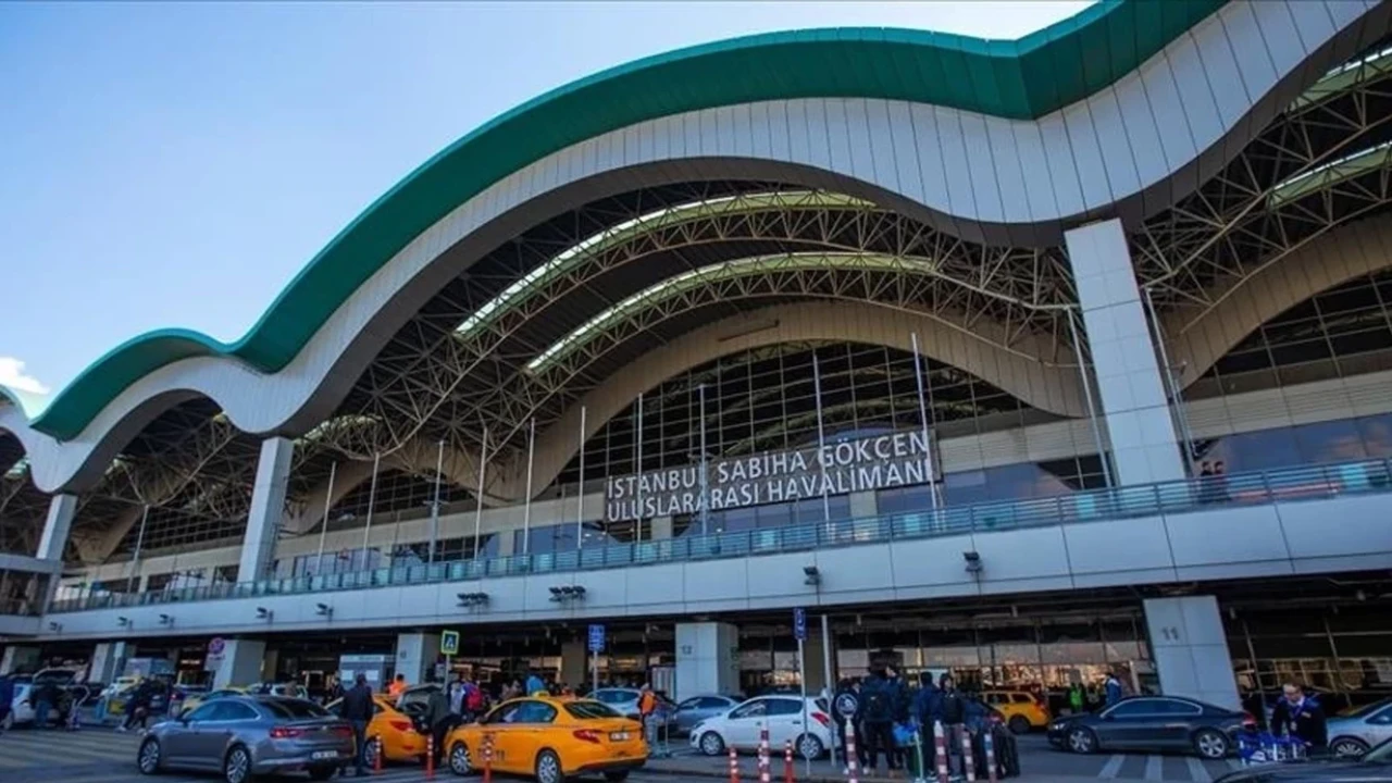 Sabiha Gökçen Havalimanı'nda Günlük Uçuş Rekoru: 840 Uçuş, 158 Bin Yolcu