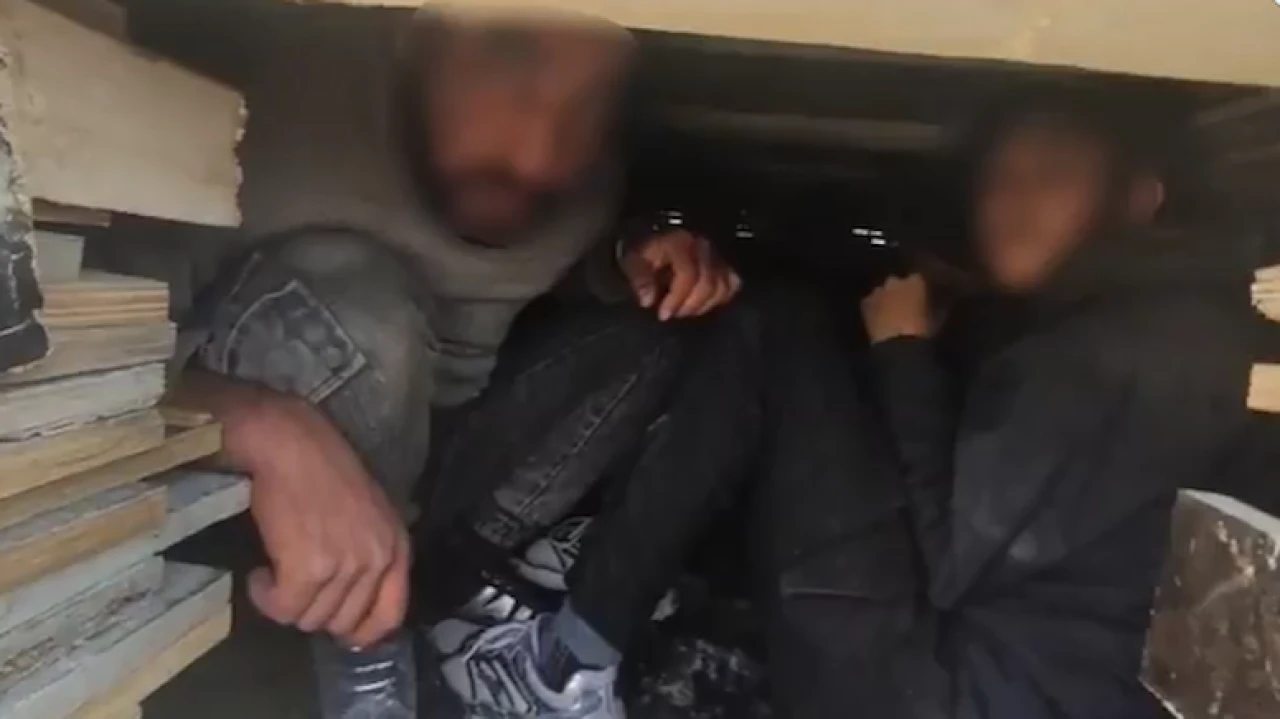Ayvacık'ta düzensiz göçmenlere operasyon: 16 kişi yakalandı