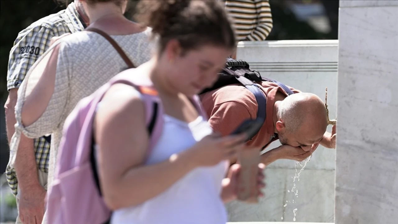 Yurtta Sıcaklıklar Mevsim Normallerinin Üzerinde, Siirt'te 42,6 Derece Kaydedildi